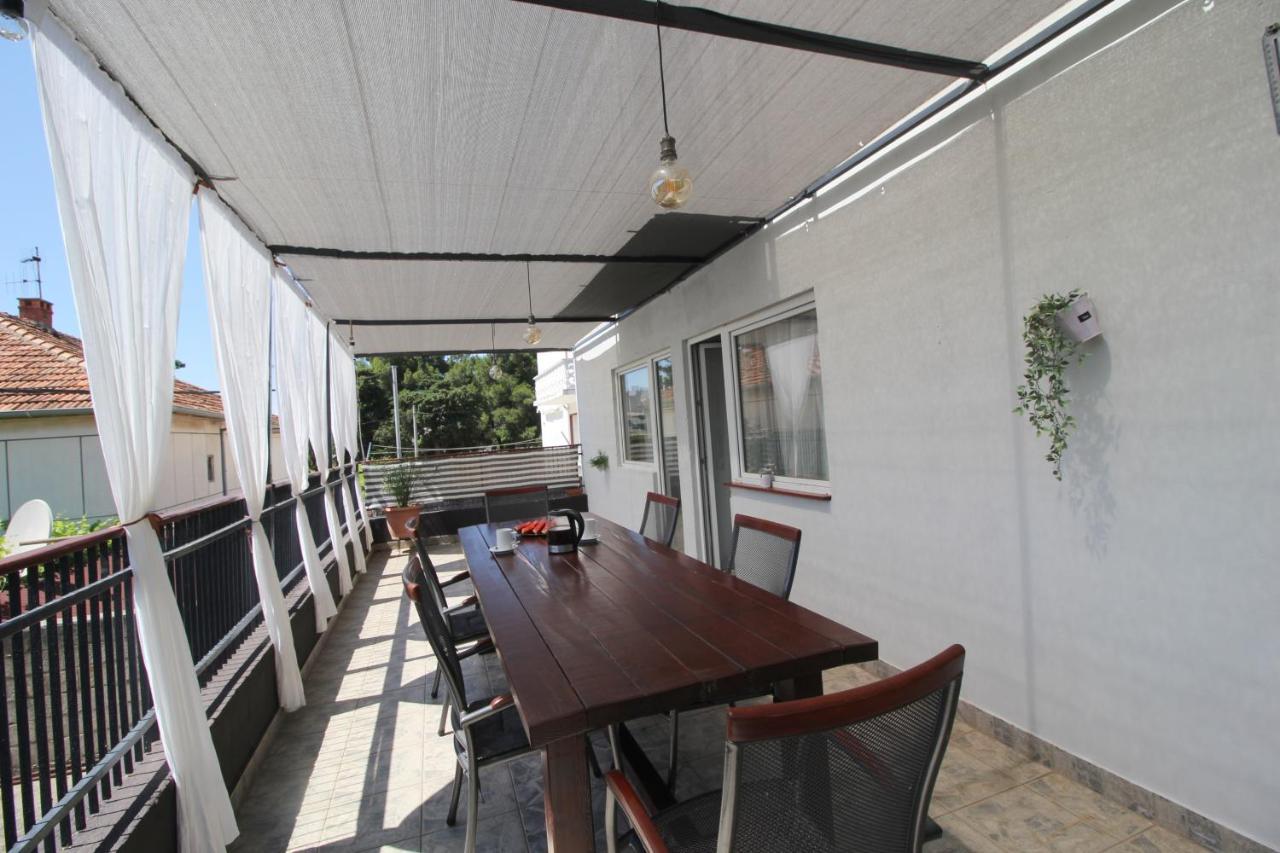 Vito Appartement *