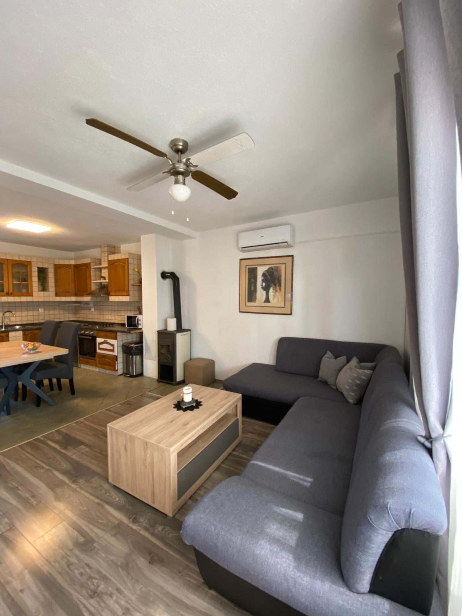 Appartement Vito *